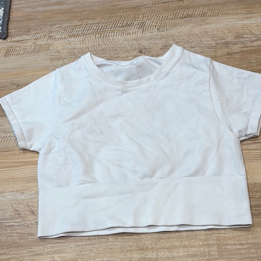 Aerie White Short Sleeve Tee